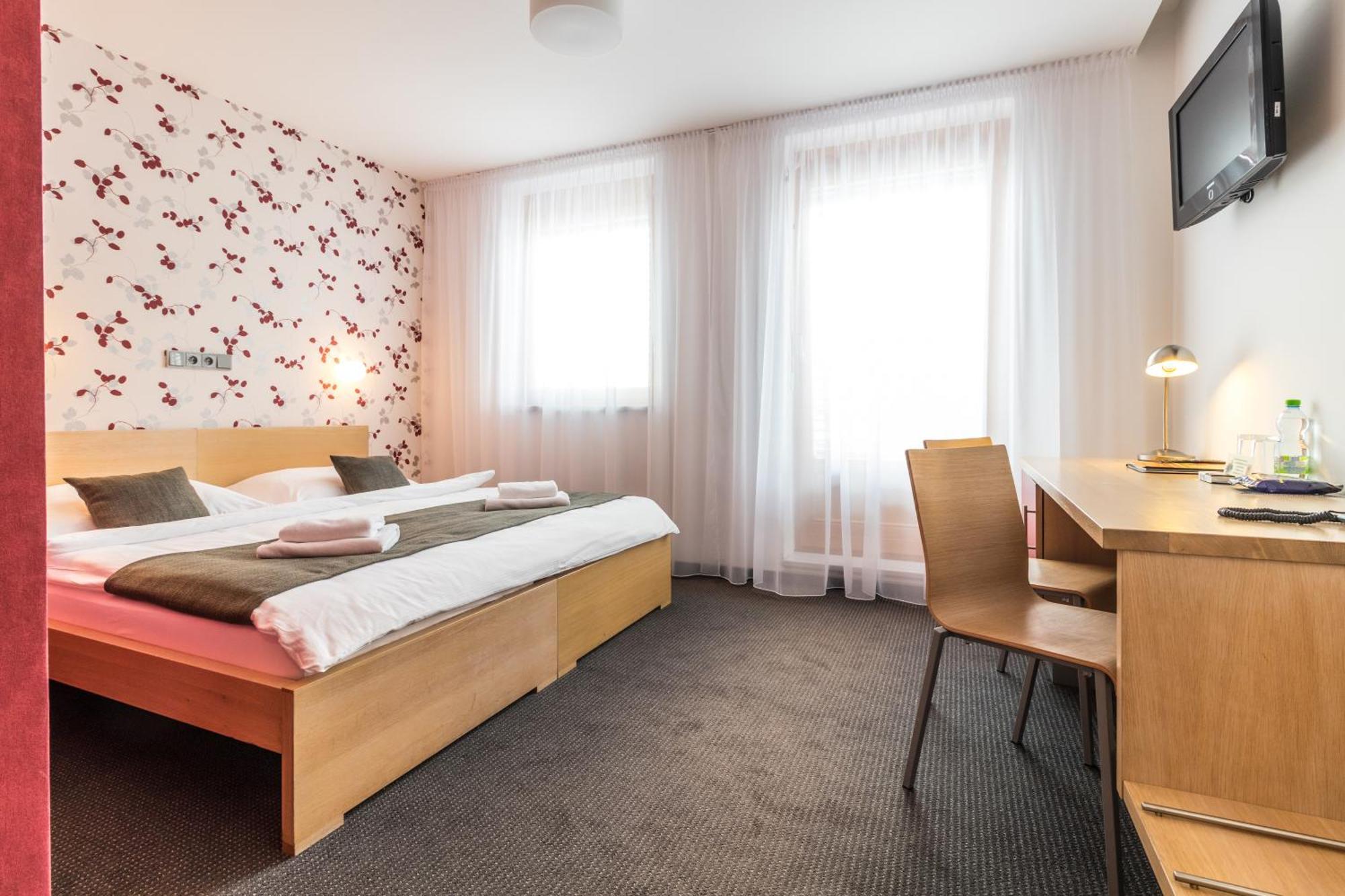 Hotel Kravi Hora โบเรติตเซ ภายนอก รูปภาพ